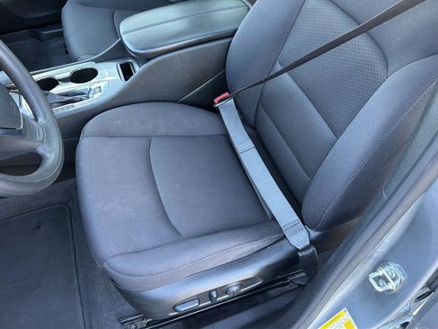Used 2023 Chevrolet Malibu LT FWD image 29