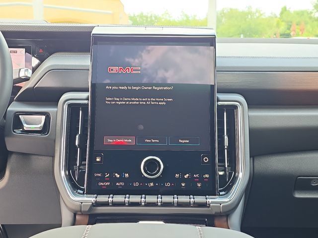 New 2026 GMC Yukon Denali w/ Denali Reserve Package RWD image 30