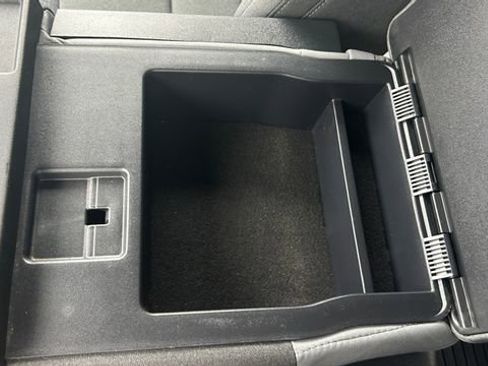 Used 2024 Ford F150 XLT image 28