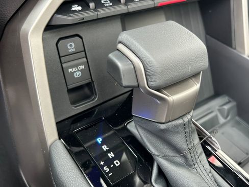 New 2026 Toyota Tundra Limited AWD/4WD image 16