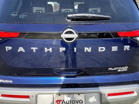 Used 2023 Nissan Pathfinder Platinum image 34