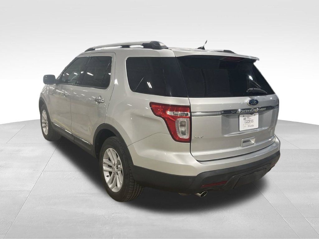 Used 2012 Ford Explorer XLT FWD image 10