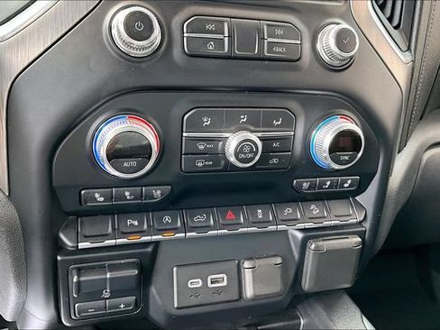 Certified 2020 GMC Sierra 1500 Denali AWD/4WD image 32