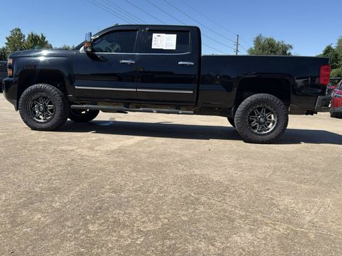 Used 2016 Chevrolet Silverado 2500 LTZ w/ Duramax Plus Package AWD/4WD image 7