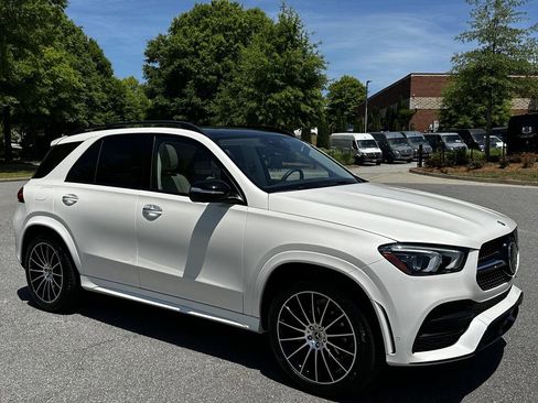 Certified 2022 Mercedes-Benz GLE 350 4MATIC image 2