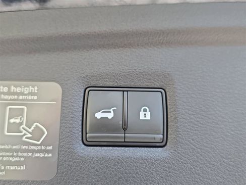 Certified 2024 INFINITI QX50 Luxe image 29