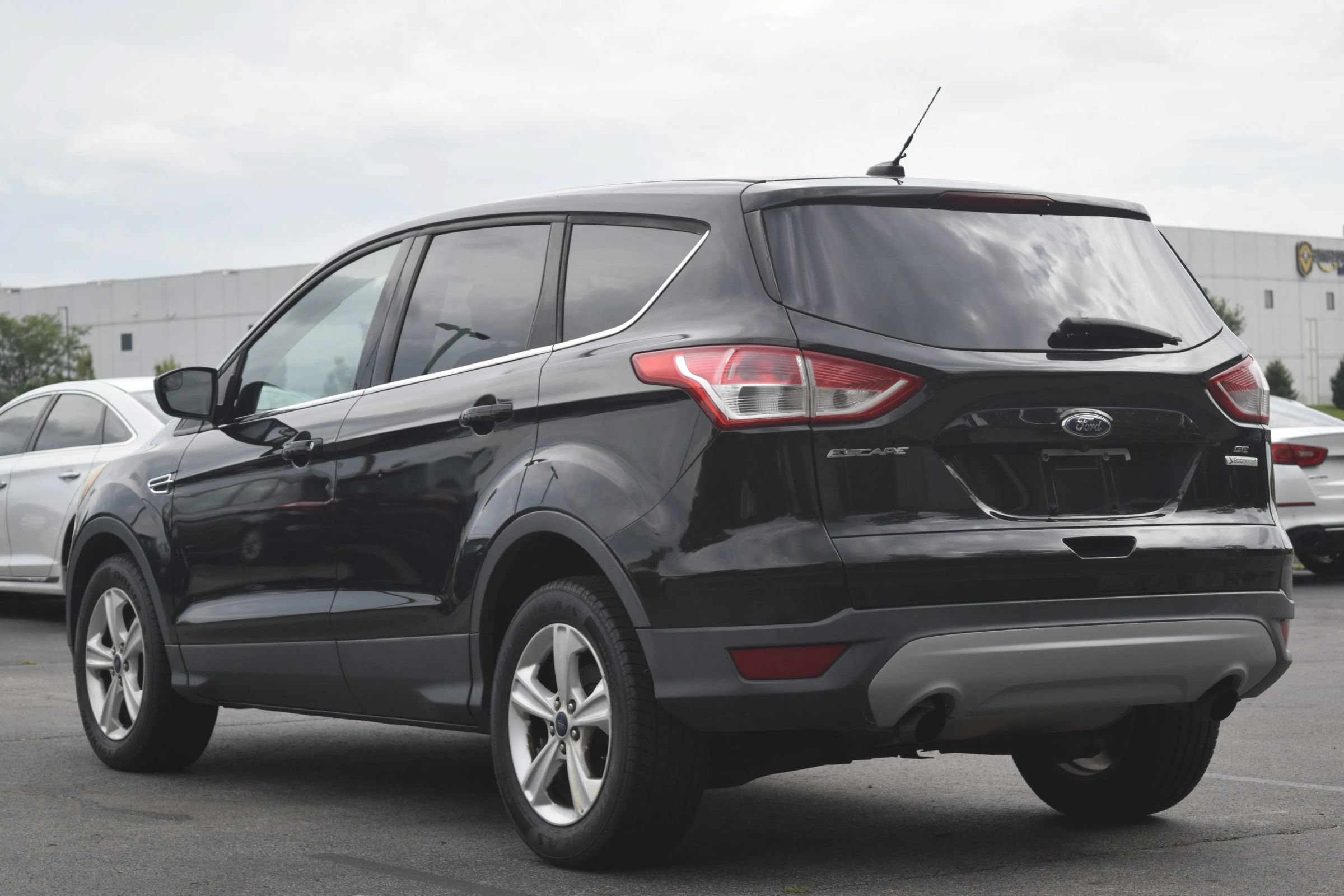 Used 2014 Ford Escape SE FWD image 3