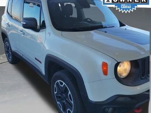 Used 2015 Jeep Renegade Trailhawk image 1
