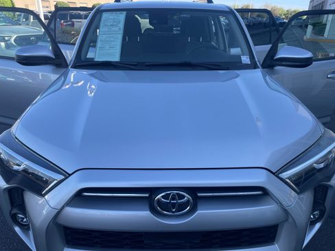 Used 2021 Toyota 4Runner SR5 RWD image 23