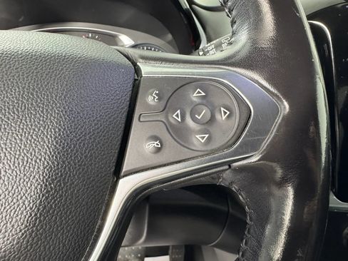 Used 2018 Chevrolet Traverse LT AWD/4WD image 16