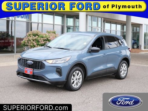 Certified 2025 Ford Escape Active w/ Tech Pack #1 AWD/4WD image 1