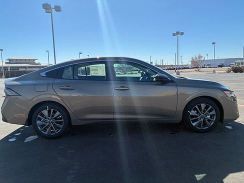 New 2026 Nissan Sentra SL image 7