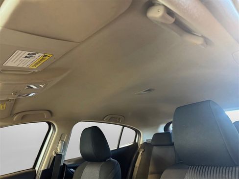 Used 2014 MAZDA MAZDA3 i Touring image 23