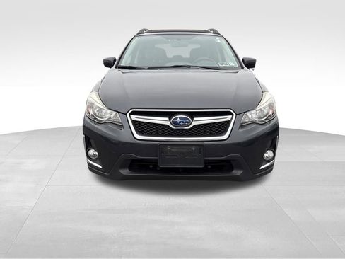 Used 2016 Subaru Crosstrek 2.0i Premium w/ Moonroof Package image 3