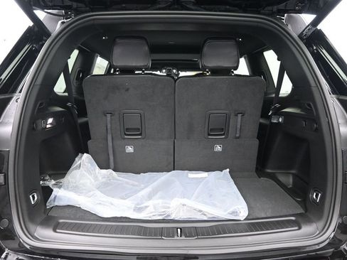New 2026 Jeep Grand Cherokee L 4WD image 27