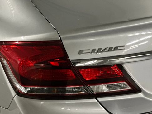 Used 2014 Honda Civic LX image 32