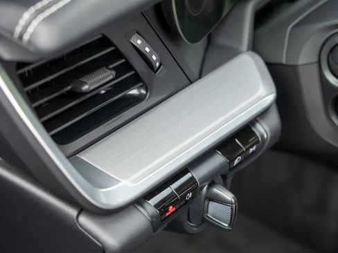 Certified 2021 Porsche 911 Turbo S AWD/4WD image 51