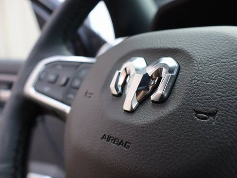 Used 2025 RAM 2500 Laramie image 32