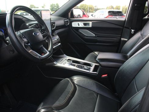 Used 2020 Ford Explorer ST w/ Premium Technology Package image 14