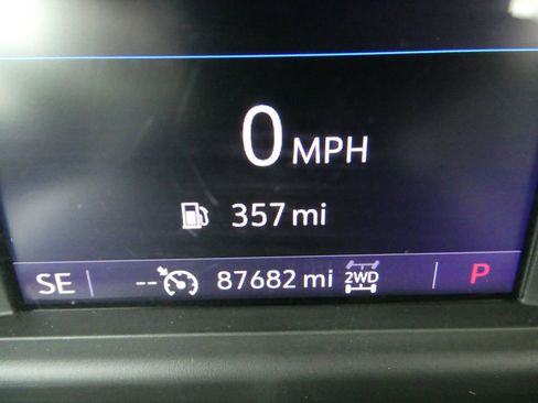 Used 2021 Chevrolet Silverado 1500 LT Trail Boss w/ Convenience Package II image 32