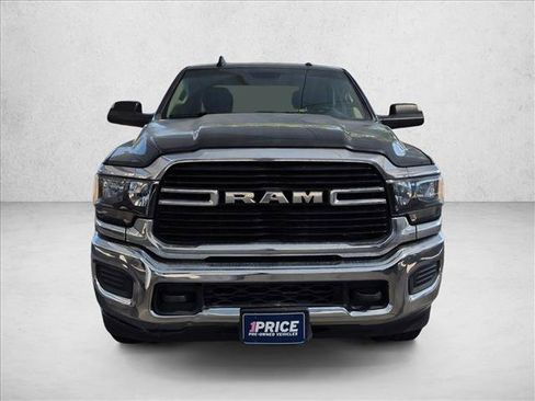 Used 2019 RAM 2500 Big Horn AWD/4WD image 2