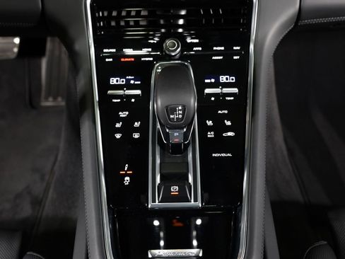 Used 2021 Porsche Panamera Turbo S w/ Assistance Package image 42