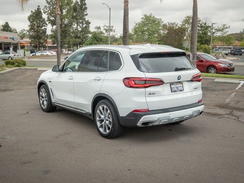 Used 2022 BMW X5 xDrive45e w/ Parking Assistance Package image 6
