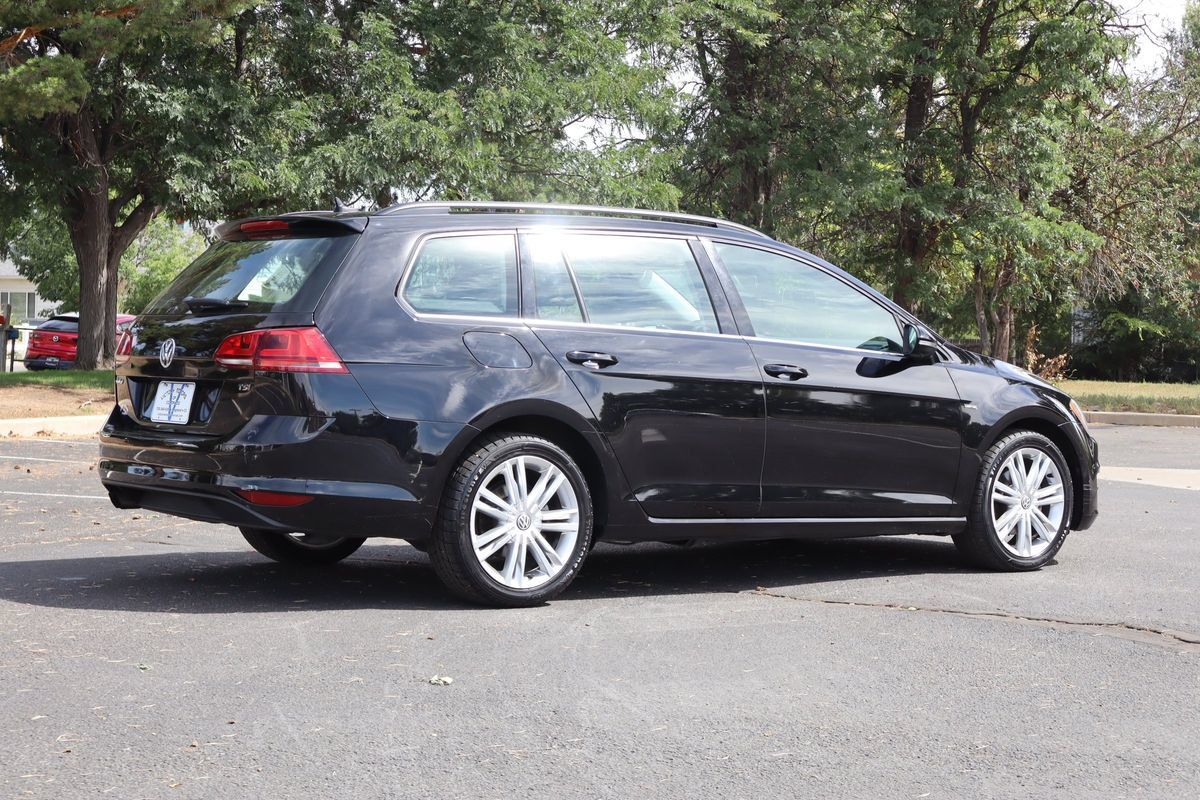 Used 2016 Volkswagen Golf Limited Edition FWD image 5