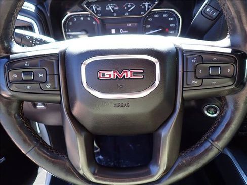 Used 2020 GMC Sierra 2500 AT4 w/ AT4 Preferred Package AWD/4WD image 17