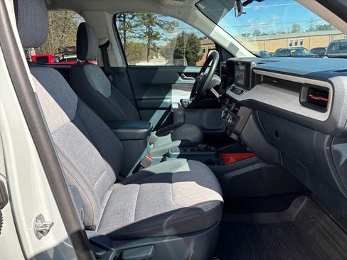 Used 2022 Ford Maverick XLT w/ Equipment Group 300A Standard image 12