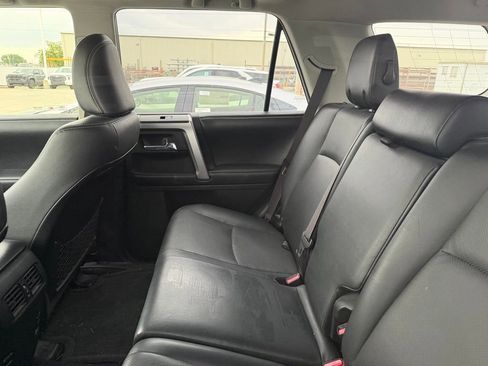 Used 2016 Toyota 4Runner Limited w/ Convenience Package AWD/4WD image 6