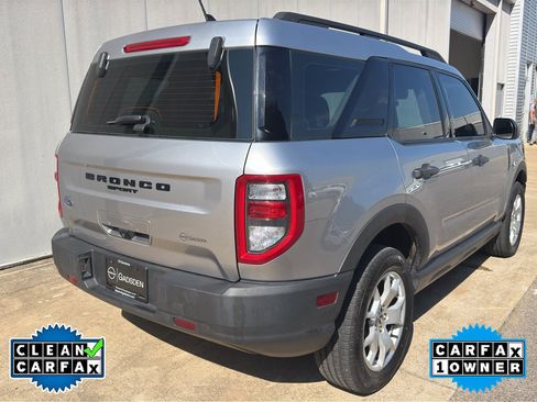 Used 2022 Ford Bronco Sport AWD/4WD image 2