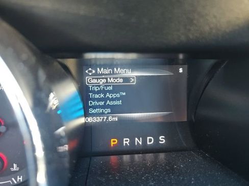 Used 2017 Ford Mustang Premium image 8