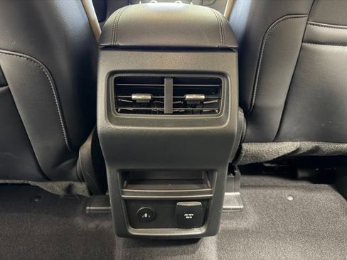 Used 2023 Ford Edge SEL w/ Convenience Package AWD/4WD image 32