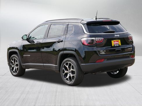 New 2026 Jeep Compass Limited AWD/4WD image 3