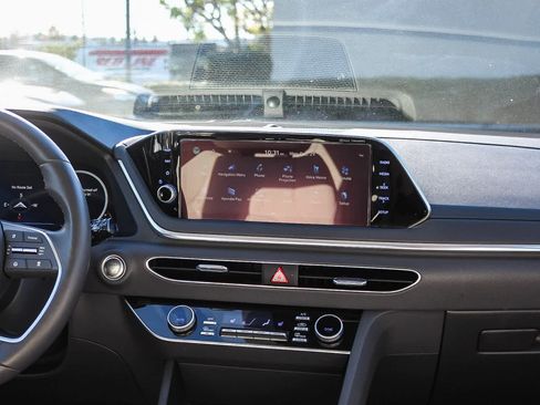 Certified 2023 Hyundai Sonata SEL w/ Convenience Package image 17