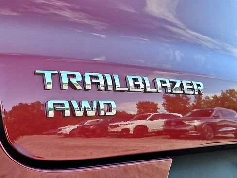 Used 2023 Chevrolet TrailBlazer LT w/ Convenience Package AWD/4WD image 31