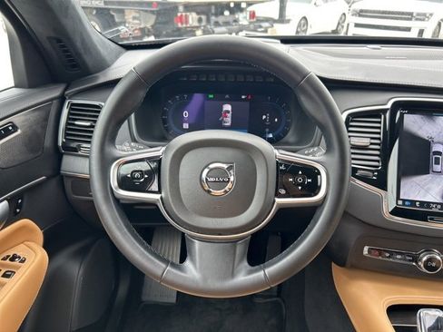 Used 2024 Volvo XC90 B6 Ultimate w/ Lounge Package image 34