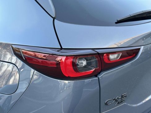 Used 2023 MAZDA CX-5 Carbon Edition image 10