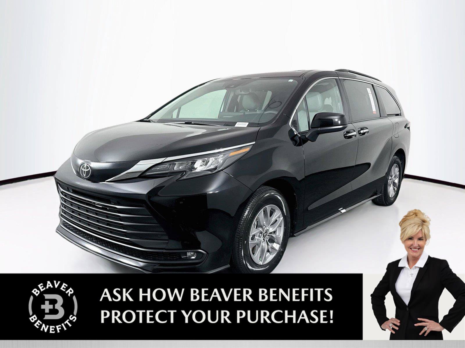Certified 2026 Toyota Sienna XLE FWD image 1