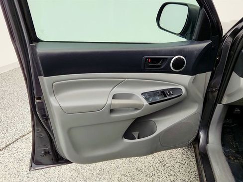 Used 2013 Toyota Tacoma 2WD Access Cab w/ SR5 Pkg image 10