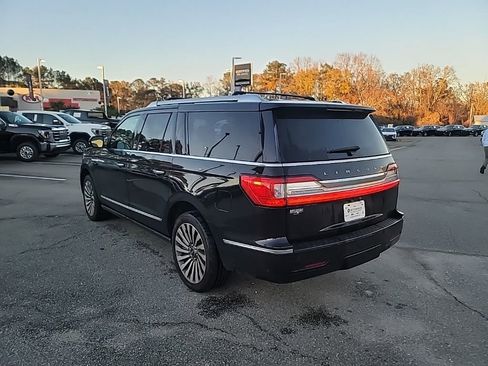 Used 2019 Lincoln Navigator L Reserve image 4