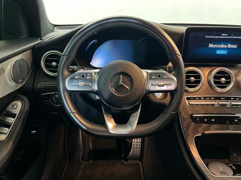 Used 2021 Mercedes-Benz GLC 300 4MATIC image 13