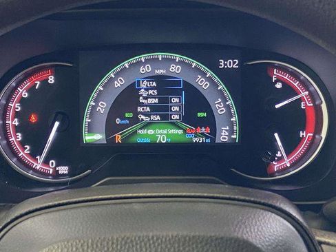 Certified 2025 Toyota RAV4 XLE image 30