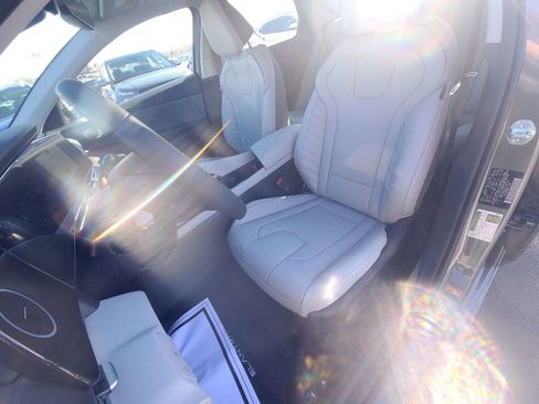 New 2026 Hyundai Elantra Limited FWD image 14