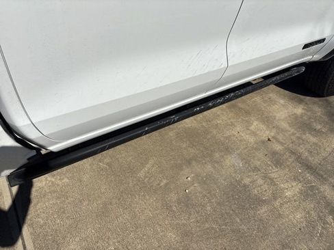 Used 2024 GMC Canyon Elevation w/ Convenience Package image 13