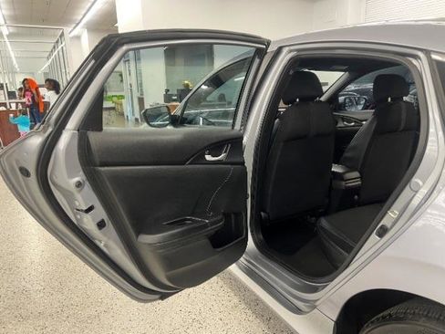 Used 2019 Honda Civic Sport image 26