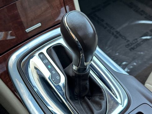 Used 2016 Buick Regal FWD image 22
