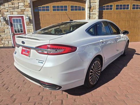 Used 2018 Ford Fusion Titanium AWD/4WD image 3