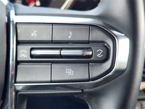 Certified 2024 GMC Canyon Elevation w/ Convenience Package image 25